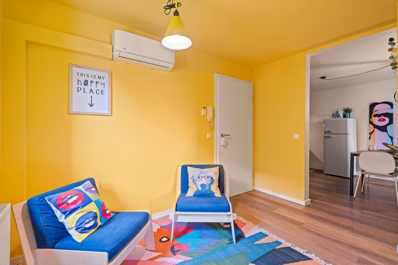 Farbenfrohe Altbauwohnung, Top Ausstattung FDH Exterior photo